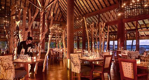 Four Seasons Resort Bora Bora : Restauration
